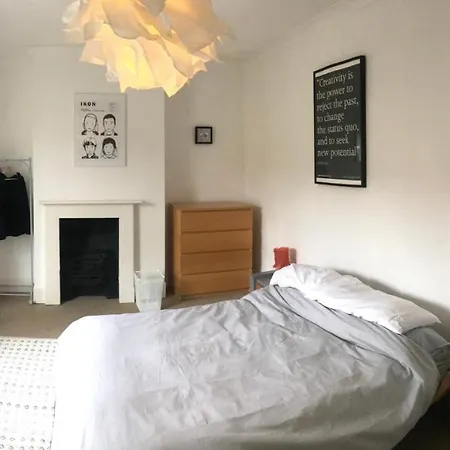 Lägenhet Cozy, Contemporary Victorian Terrace, Bristol Bristol